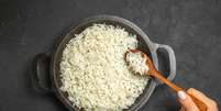 Aprenda a reduzir o índice glicêmico do arroz  Foto: Freepik