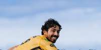 Yago Dora é campeão mundial de surfe.   Foto: Ed Sloane/WSL / Esporte News Mundo