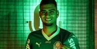 Andreas Pereira esteve na Academia de Futebol nesta ter&ccedil;a-feira &ndash;  Foto: Fabio Menotti/Palmeiras / Jogada10