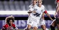  Foto: Divulgação/Santos FC - Legenda: Santos e São Paulo empataram por 2 a 2, na Vila Belmiro, pela oitava rodada do Paulistão Feminino / Jogada10