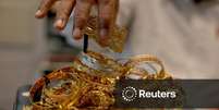 Joalheria em Ahmedabad
31/07/2025
REUTERS/Amit Dave  Foto: Reuters