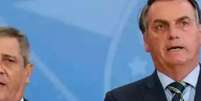 Braga Netto e Jair Bolsonaro.  Foto: Alan Santos/PR / Portal de Prefeitura