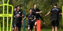  Foto: Divulgação - Legenda: Jogadores do Manchester City durante treinamento da equipe / Jogada10