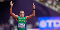 Caio Bonfim ficou com a prata no Mundial de Tóquio  Foto: AP/ David Josek