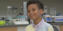 Aiden tem 9 anos e frequenta aulas de uma universidade enquanto também cursa o Ensino Médio  Foto: Reprodução/NCB Philadelphia