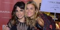 Maria Ribeiro lamenta fim da amizade de 20 anos com Carolina Dieckmmann e compara dor com div&oacute;rcio: 'Avassaladora'.  Foto: AGNews / Purepeople