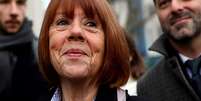 Um ano ap&oacute;s a repercuss&atilde;o mundial do caso dos estupros coletivos de Mazan, Gis&egrave;le Pelicot retorna aos tribunais, mas desta vez enfrentar&aacute; apenas um dos 51 acusadosstrangers to rape her over a decade  Foto: &copy; Clement MAHOUDEAU / AFP / RFI