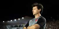  Foto: Matheus Lima/Vasco - Legenda: Diniz completa um turno no Vasco com melhor ataque e quarta pior defesa / Jogada10
