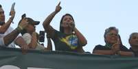 Michelle Bolsonaro discursa em trio elétrico na Esplanada dos Ministérios durante ato pela anistia aos condenados do 8 de Janeiro, em Brasília.  Foto:  Rodrigo Abdalla/ND