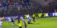 CBF divulga áudios do VAR sobre lance polêmico de Bragantino x Grêmio; árbitros confirmam soco de Kannemann em Pedro Henrique Foto: Reprodução/CBF