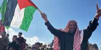 Gaza celebra o acordo de paz, mas  especialistas alertaram que esta é apenas a primeira fase de um plano com muitas indefinições   Foto: DW / Deutsche Welle