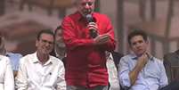 Lula durante evento no Rio de Janeiro em comemoração ao Dia dos Professores, onde ironizou a “química” com Donald Trump.  Foto: Canal Gov