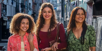 Protagonistas de Três Graças, Dira Paes, Sophie Charlotte Alana Cabral   Foto: Reprodução/Globoplay