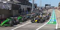 Carros durante o GP dos EUA de 2025  Foto: X / F1