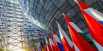 Bandeiras de pa&iacute;ses que fazem parte da UE  Foto: ANSA / Ansa - Brasil