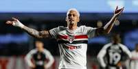 Luciano chegou ao seu 100&deg; gol com a camisa do S&atilde;o Paulo &ndash;  Foto: Rubens Chiri / S&atilde;o Paulo FC / Jogada10