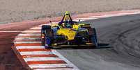 Lucas Di Grassi durante os testes em Valência  Foto: Andrew Ferraro/LAT Images/Fórmula E/Divulgação