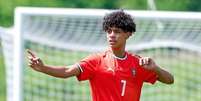 Cristiano Ronaldo Jr. foi convocado para a seleção sub-16 de Portugal.  Foto: Reprodução/@cristiano via Instagram / Estadão