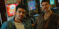 Igor Fernandez e Ruan Aguiar em Os Donos do Jogo  Foto: Reprodução/Netflix