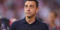  Foto: Fran Santiago/Getty Images - Legenda: Xavi nos tempos em que comandava o Barcelona, clube no qual &eacute; &iacute;dolo / Jogada10