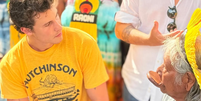 Shawn Mendes se encontra com cacique Raoni em Belém  Foto: Reprodução/Instagram/Instituto Raoni