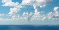 Grupo de ataque em formação na região da América Latina Foto: Reprodução | Marinha dos EUA