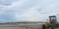 Trecho da Praia do Cassino, em Rio Grande (RS), precisou ser interditada devido à lama  Foto: Divulgação/Prefeitura de Rio Grande 