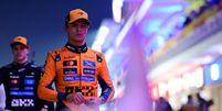 Lando Norris e Oscar Piastri: sem acordo por posição na reta final  Foto: Reprodução / F1