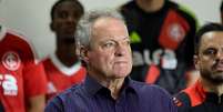 Abel Braga, treinador do Internacional, no duelo contra o São Paulo  Foto: LUIS MOURA/WPP/ESTADÃO CONTEÚDO