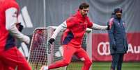 Foto: Divulgação - Legenda: Jogadores do Bayern de Munique durante treinamento da equipe / Jogada10