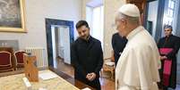 Zelensky se re&uacute;ne com Le&atilde;o XIV em Castel Gandolfo  Foto: ANSA / Ansa - Brasil