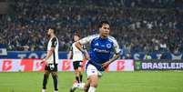 Kaio Jorge (Cruzeiro) celebrando seu gol contra o Corinthians, no dia 23.11.2025 Foto: ZUMA Press / Alamy