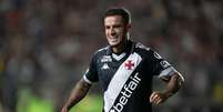 Philippe Coutinho (Vasco da Gama) celebrando seu gol contra o Internacional, no dia 28.11.2025 Foto: Associated Press / Alamy