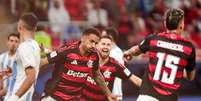 Danilo faz o gol que define o triunfo por 2 a 0 do Flamengo sobre o Pyramids.Assim, time na final do Intercontinental.  Foto:   Gilvan de Souza/Flamengo / Jogada10