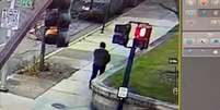 Polícia divulga vídeo de suspeito de ataque a tiros na Universidade Brown.  Foto: Reprodução X (@ProvidenceRIPD) / Estadão