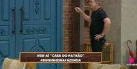 Boninho 'invadiu' a sede da 'Fazenda', da Record  Foto: Reprodução/Record
