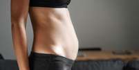 Barriga inchada constante: 7 causas que ningu&eacute;m te conta Foto: Shutterstock / Sa&uacute;de em Dia