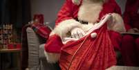 Papai Noel n&atilde;o &eacute; unanimidade no mundo: alguns pa&iacute;ses pro&iacute;bem a comemora&ccedil;&atilde;o com a figura do bom velhinho Foto: Imagem ilustrativa/Freepik