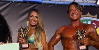 Theo Becker e a esposa em campeonato de fisiculturismo  Foto: Reprodu&ccedil;&atilde;o/Instagram