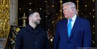 Zelenski ouviu de Trump que as negocia&ccedil;&otilde;es em torno de um acordo de paz estariam na "fase final"  Foto: DW / Deutsche Welle