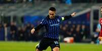 Lautaro Mart&iacute;nez (Inter de Mil&atilde;o) durante jogo contra o Liverpool, no dia 09.12.2025 Foto: Maciej Rogowski / Alamy