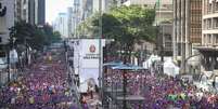 Avenida Paulista durante a 99.ª Corrida Internacional de São Silvestre em 31 de dezembro de 2024.  Foto: Felipe Rau/Estadão - 31/12/2024 / Estadão