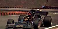 Emerson Fittipaldi, Lotus  Foto: Reprodu&ccedil;&atilde;o / Guia do Carro