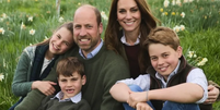 Foto de Natal da fam&iacute;lia do pr&iacute;ncipe de Gales Foto: ANSA / Ansa - Brasil