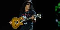 Slash, guitarrista do Guns N' Roses, em 2023 Foto: Shlomi Pinto / Redferns via Getty Images / Rolling Stone Brasil