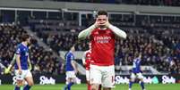 Viktor Gyokeres (Arsenal) celebrando seu gol contra o Everton, no dia 20.12.2025 Foto: Associated Press / Alamy