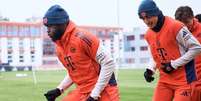 Foto: Divulga&ccedil;&atilde;o - Legenda: Jogadores do Bayern de Munique durante treinamento da equipe / Jogada10