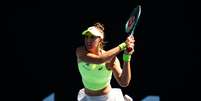 Beatriz Haddad enfrentou Yulia Putintseva na primeira rodada do Australian Open de 2026, no Melbourne Park, na Austr&aacute;lia  Foto: Robert Prange/GettyImages