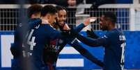 Foto: Divulgação/PSG - Legenda: Gol de Barcola garante triunfo apertado e coloca o time parisiense no topo do Campeonato Francês / Jogada10
