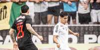 Santos e Bragantino em a&ccedil;&atilde;o no Paulist&atilde;o  Foto: ( Raul Baretta/Santos FC) / Sportbuzz